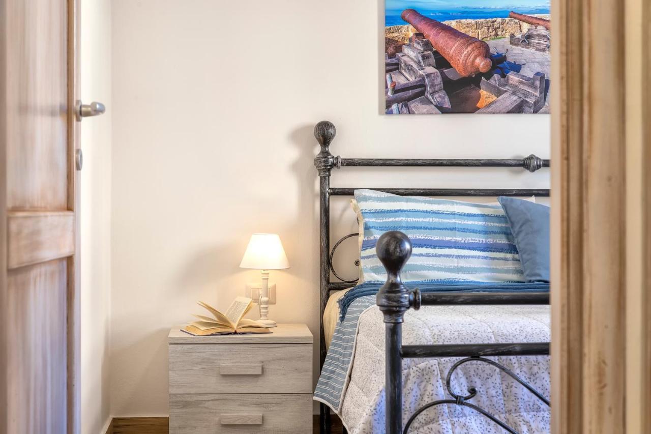 Pufferfish Apartment With Private Terrace Alghero Exterior foto